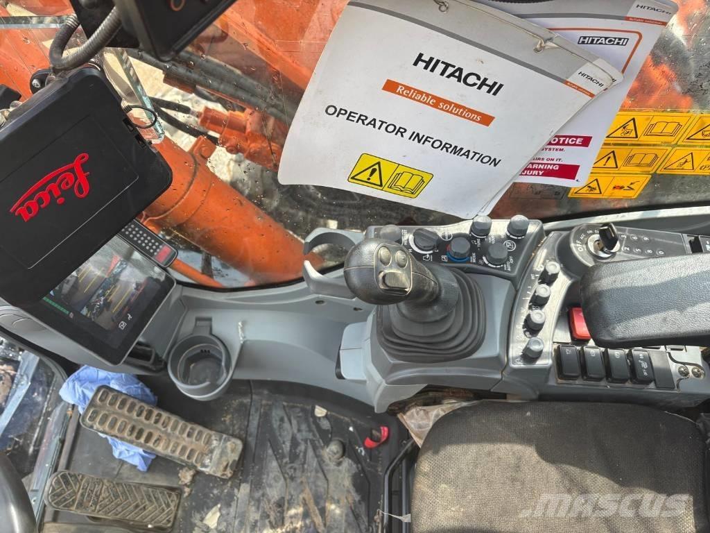 Hitachi ZX 155 W-7 Midi rýpadlá 7 t - 12 t