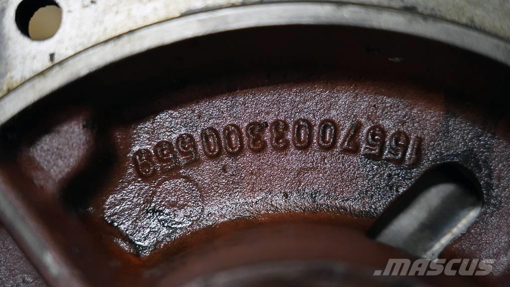 CASE CS 86 Bromshus Brzdy