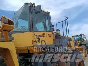 Komatsu WA 470-3 Kolesové nakladače