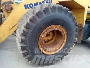 Komatsu WA 470-3 Kolesové nakladače