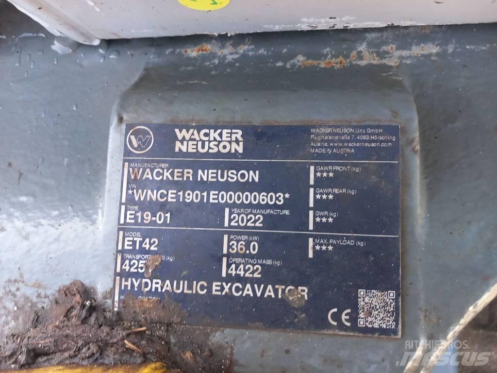 Wacker Neuson ET42 Pásové rýpadlá