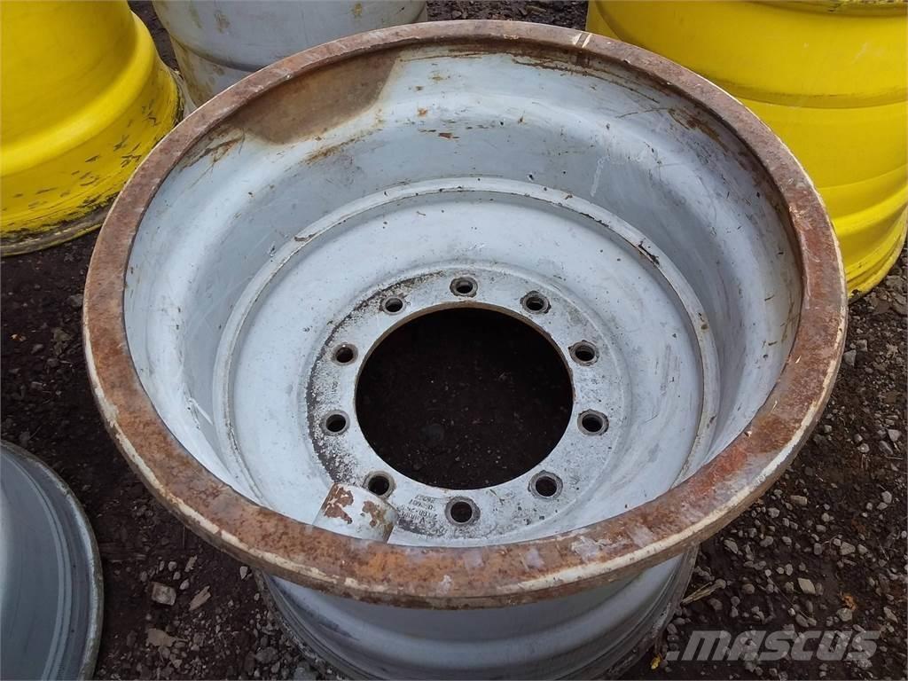 Valmet 860 20x26,5 Pneumatiky, kolesá a ráfiky