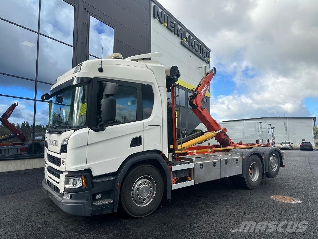 Scania P 370 6x2*4 Hákový nosič kontajnerov