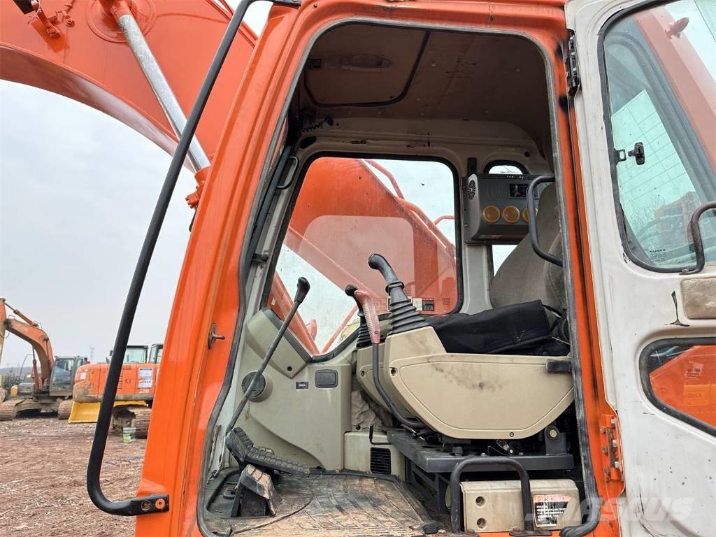 Doosan DH220-7 Pásové rýpadlá
