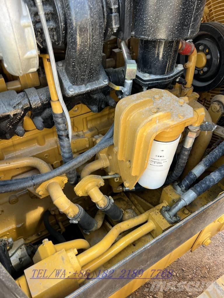 Shantui SD32 Pásové dozéry