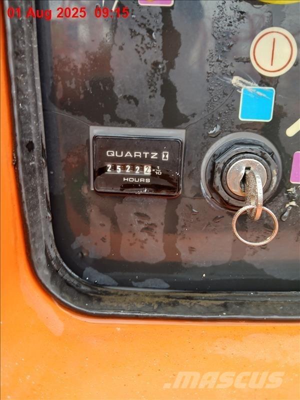 JLG 600 AJ Kĺbové plošiny