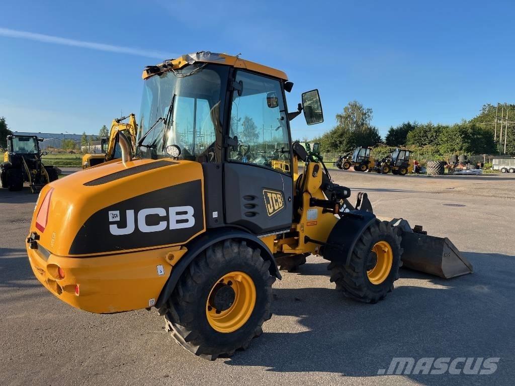 JCB 406 Teleskopické nakladače pre poľnohospodárstvo