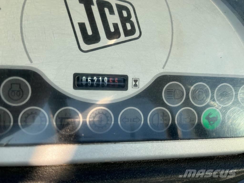 JCB 406 Teleskopické nakladače pre poľnohospodárstvo