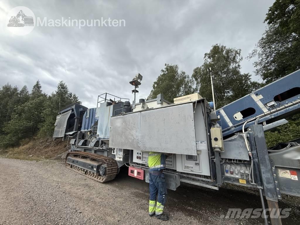 Sandvik CJ 412 Mobilné drviče
