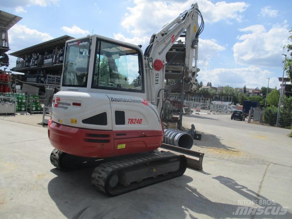 Takeuchi TB240 Mini rýpadlá < 7t