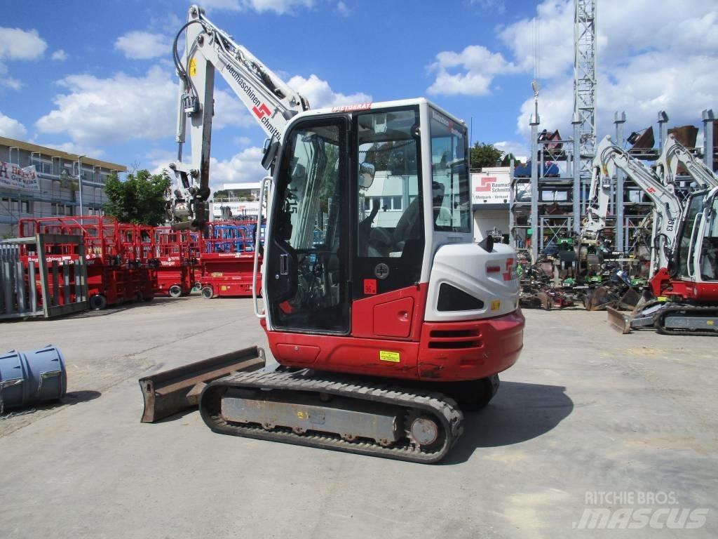 Takeuchi TB240 Mini rýpadlá < 7t