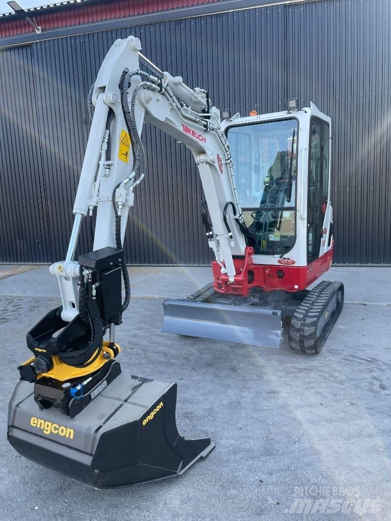 Takeuchi TB 225 Mini rýpadlá < 7t
