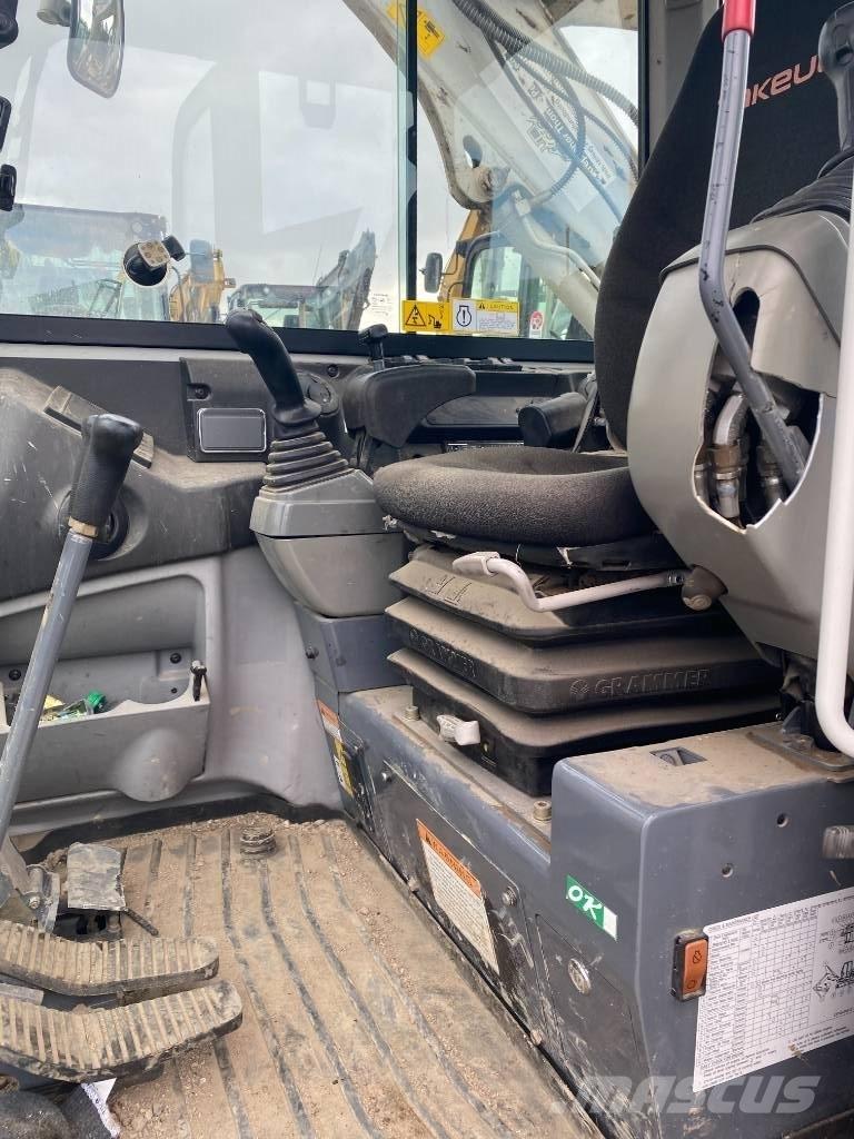 Takeuchi TB 240 Mini rýpadlá < 7t