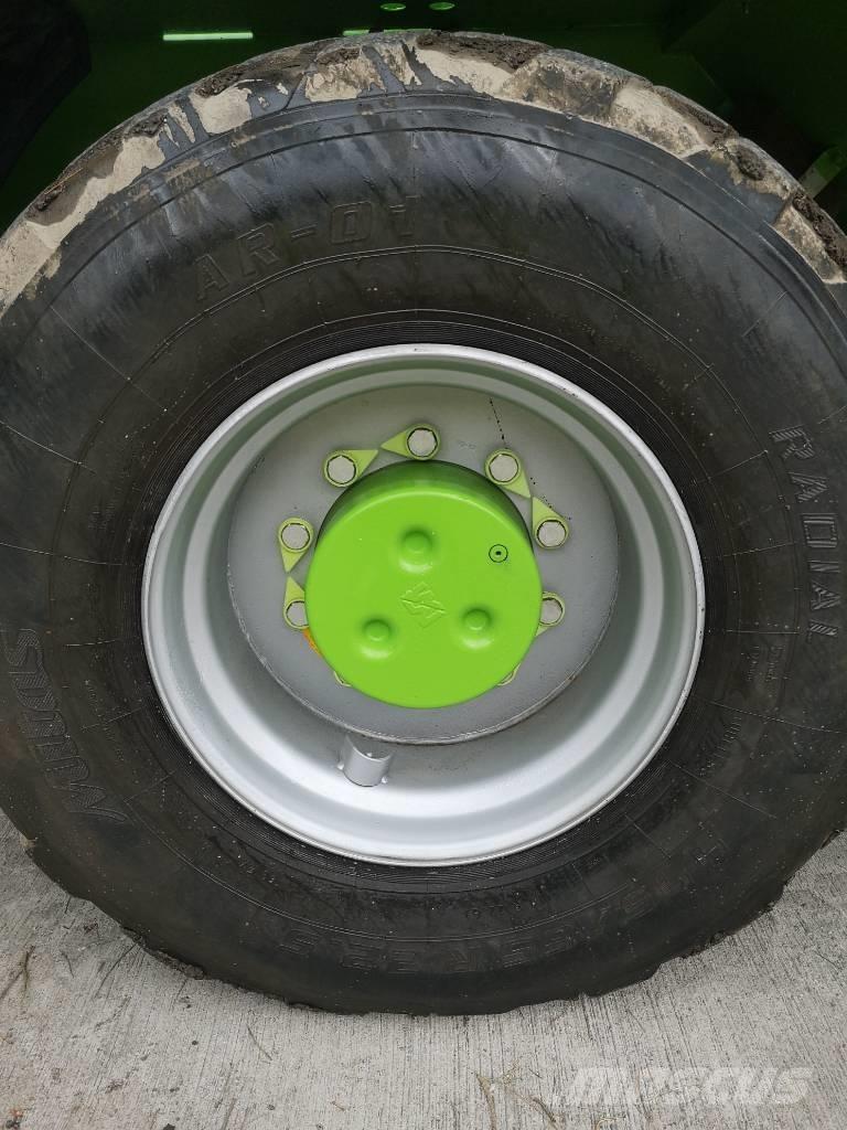 Merlo 40.30 MCSS Teleskopické manipulátory