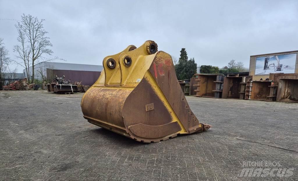 CAT VB2 Lopaty