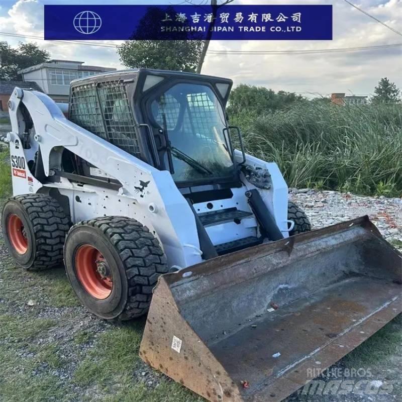 Bobcat s 300 Šmykom riadené nakladače