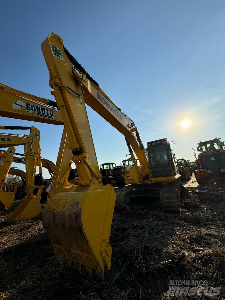 Komatsu PC 210 Pásové rýpadlá