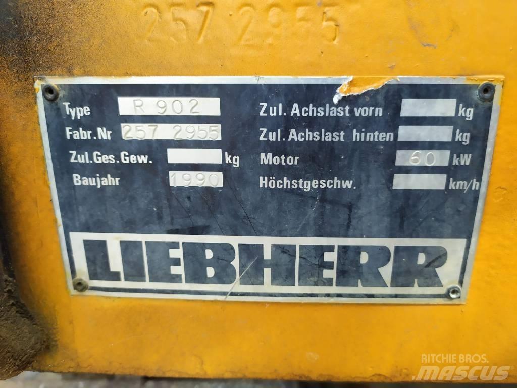 Liebherr 902 Pásové rýpadlá