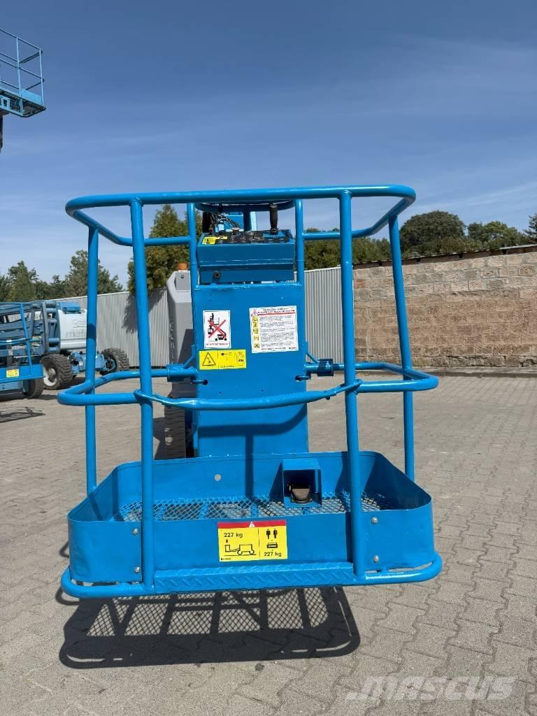 Genie Z 30/20 Kĺbové plošiny