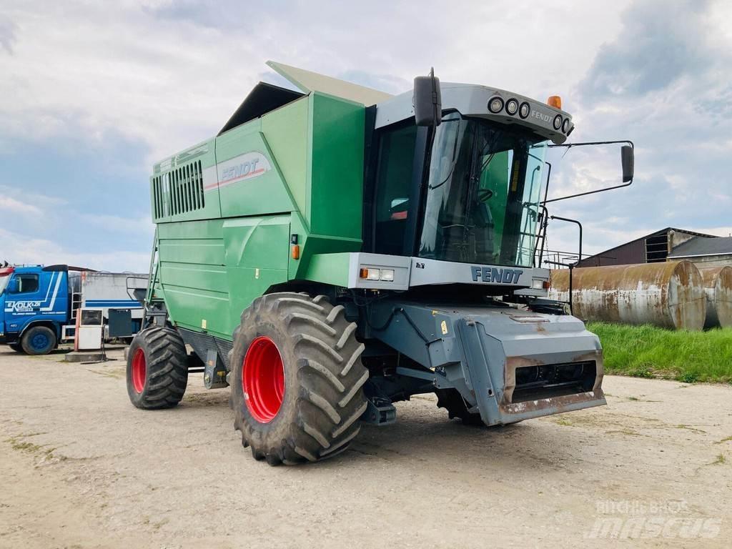 Fendt 8300 AL Kombinované zberacie stroje