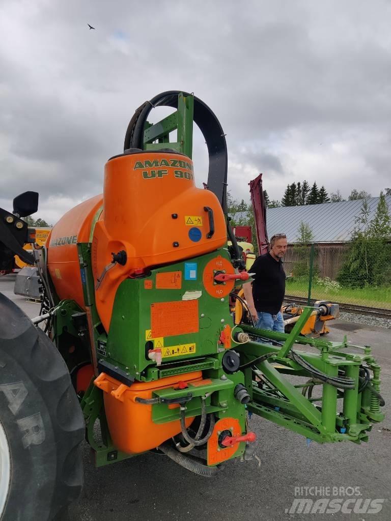 Amazone UG901 Nesené postrekovače