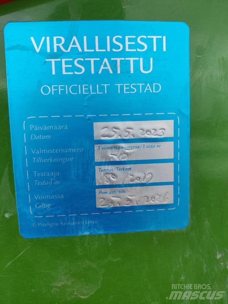 Amazone UG901 Nesené postrekovače