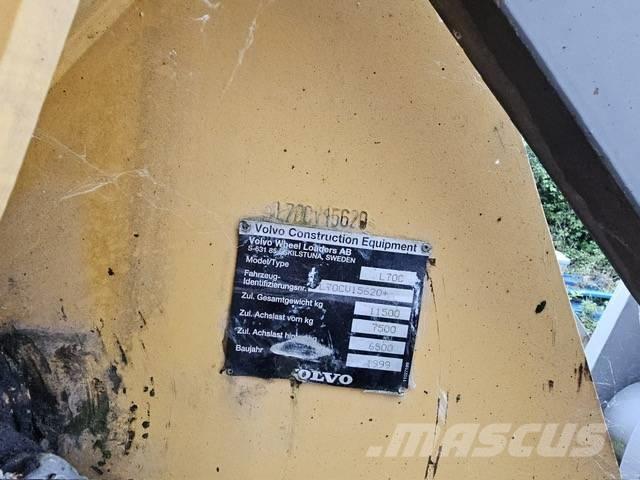Volvo L70C Kolesové nakladače