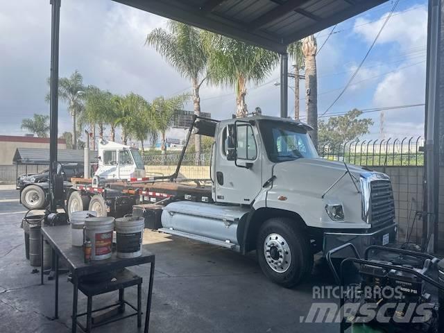 Freightliner 114SD Lanový nosič kontajnerov