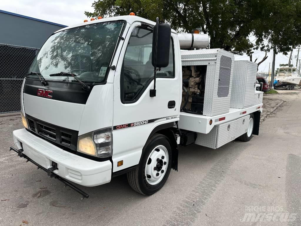 GMC W 5500 HD Kombinované/Čerpacie cisterny