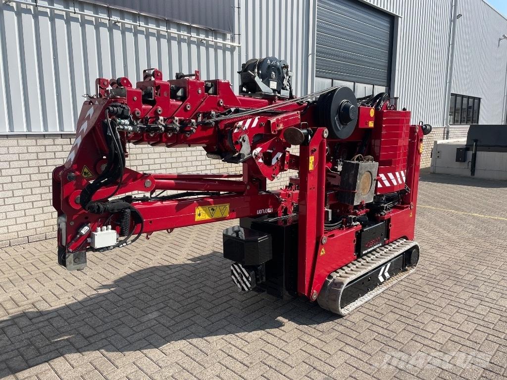 Hoeflon C 10 SOLD Minižeriavy