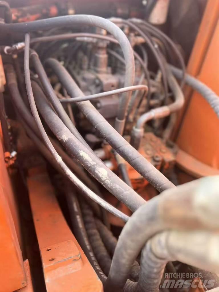 Doosan DH150 W-7 Kolesové rýpadlá
