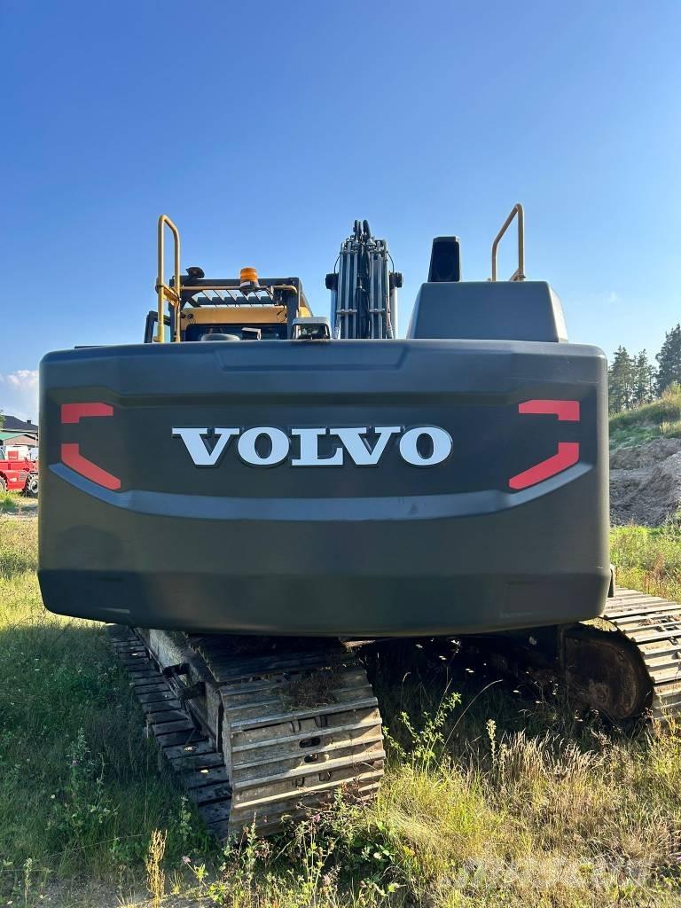 Volvo EC 220 E Pásové rýpadlá