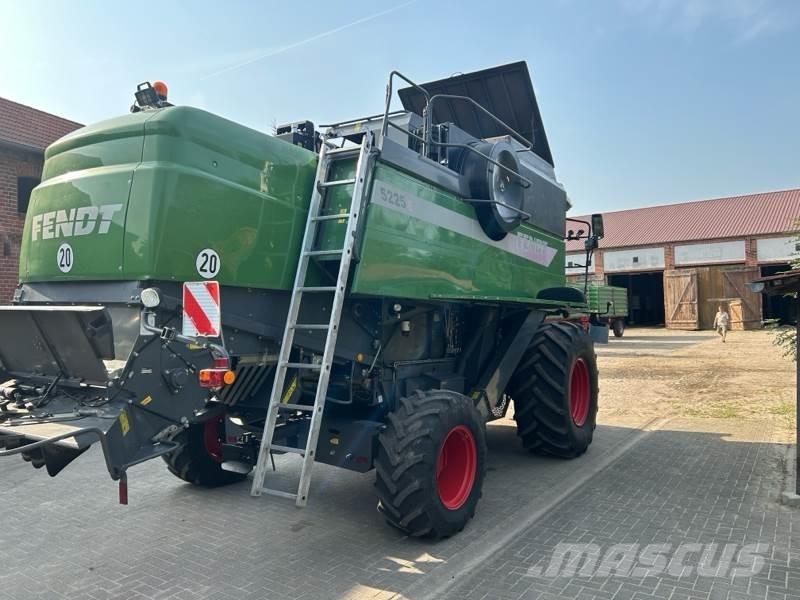 Fendt 5225 E Kombinované zberacie stroje