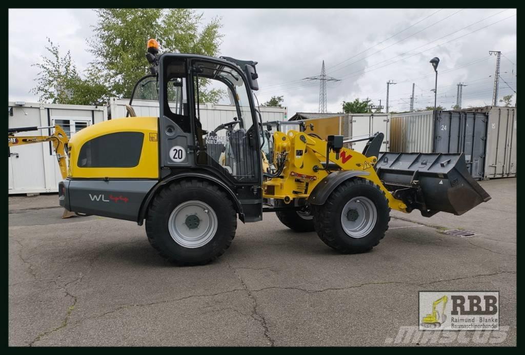 Wacker Neuson WL 44 Kolesové nakladače