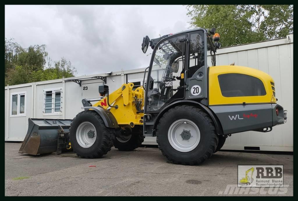 Wacker Neuson WL 44 Kolesové nakladače