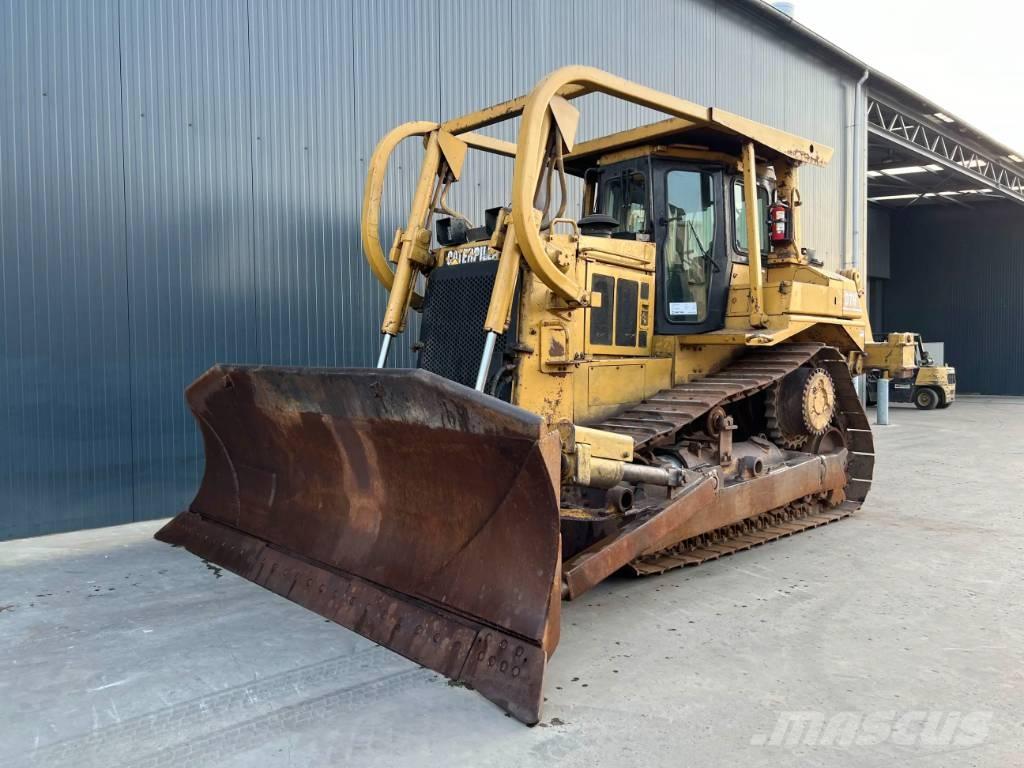 CAT D7H Pásové dozéry