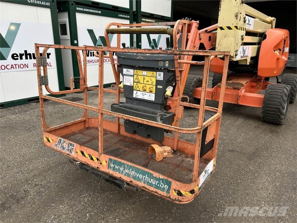 JLG 450AJ (3216) Kĺbové plošiny