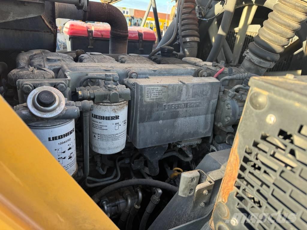 Liebherr L 556 Kolesové nakladače