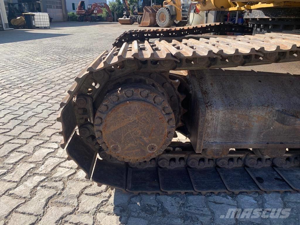 CAT 326FLN Pásové rýpadlá
