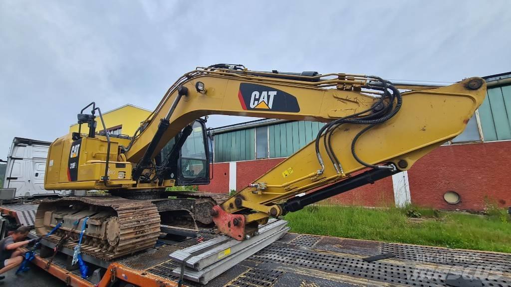 CAT 318 FL Pásové rýpadlá