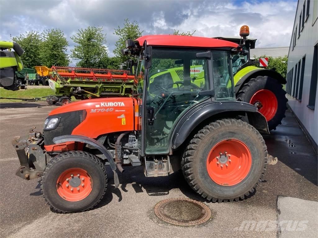 Kubota M7040 Kompaktné traktory