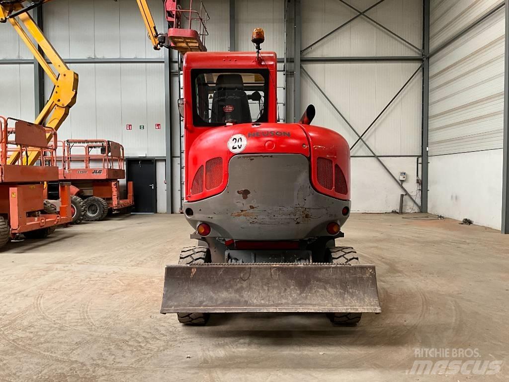 Neuson 6503 WD Kolesové rýpadlá