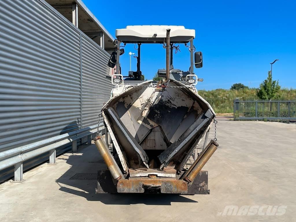 Vögele SUPER 1300-3I Finišéry