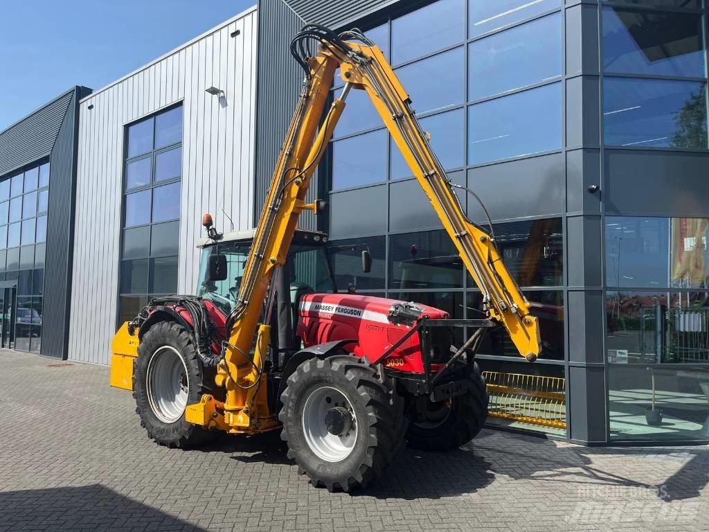 Massey Ferguson 7480 Traktory
