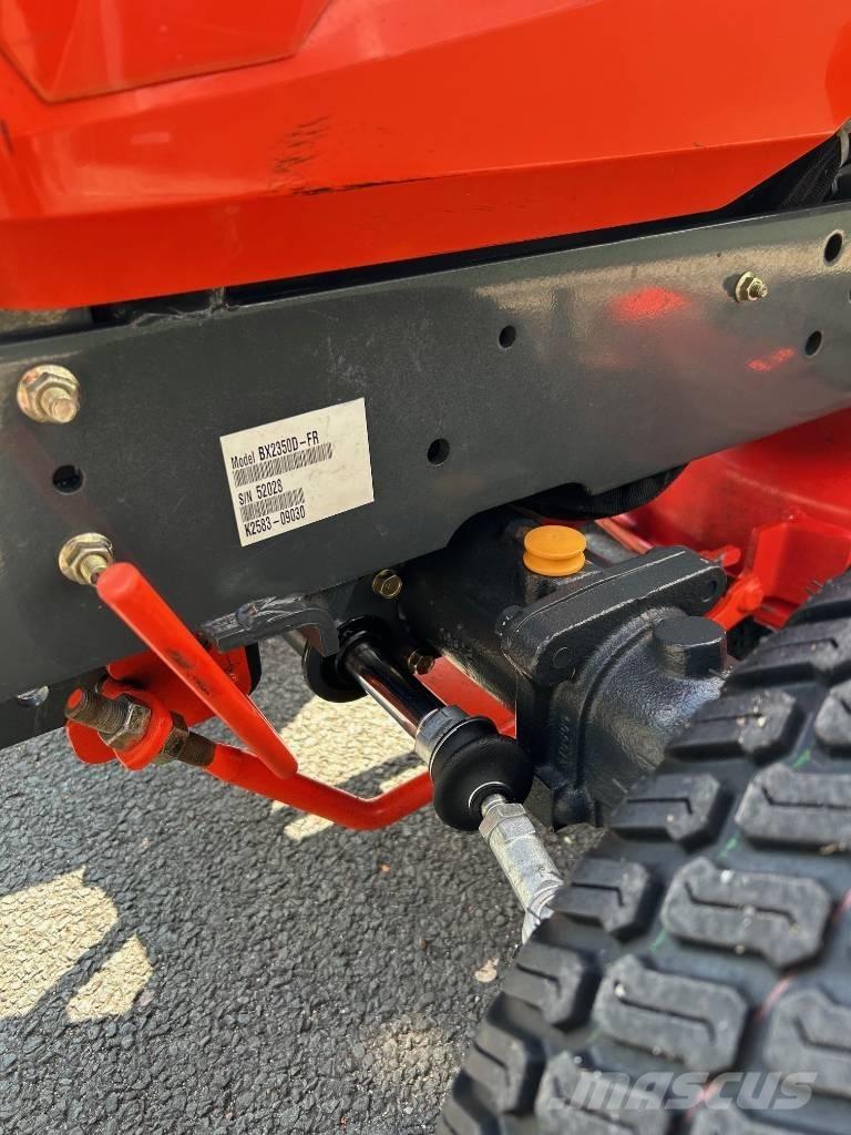 Kubota BX 2350 D Kompaktné traktory