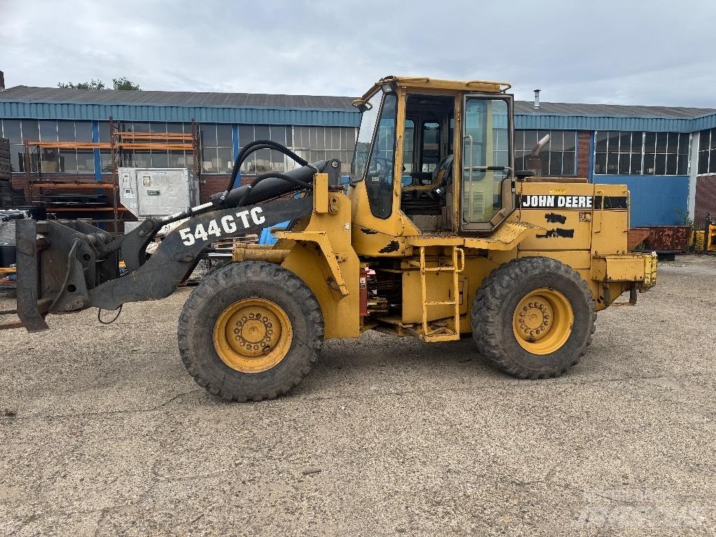 John Deere 544GTC Viacúčelové nakladače