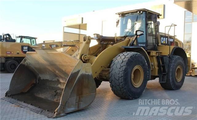 CAT 966M Kolesové nakladače