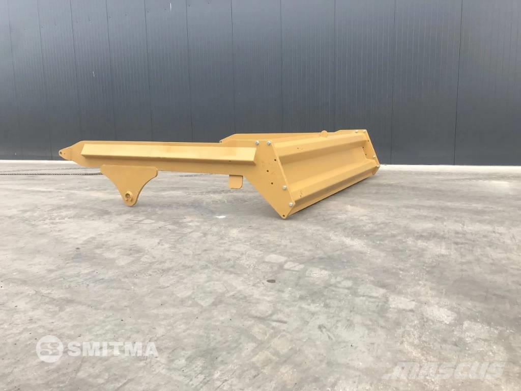 Volvo A40G Zadné dvere