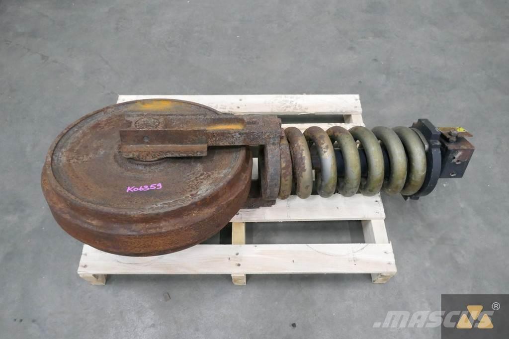 CAT 521-3233 Pneumatiky, kolesá a ráfiky