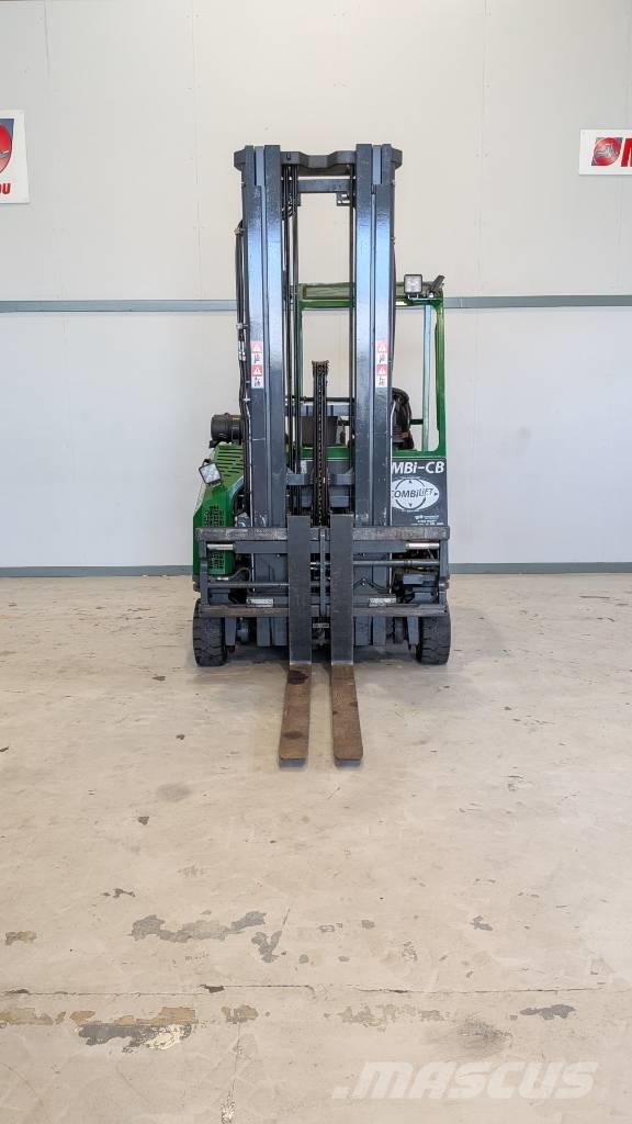 Combilift CB 3000 4 cestné vysokozdvižné vozíky